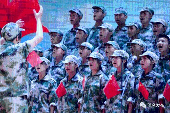 对话摄影师潘世国｜百姓舞，一种融于日常生活的“呼吸式必需”